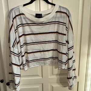Urban Outfitters Cropped Stripped Long Sleeve T-Shirt